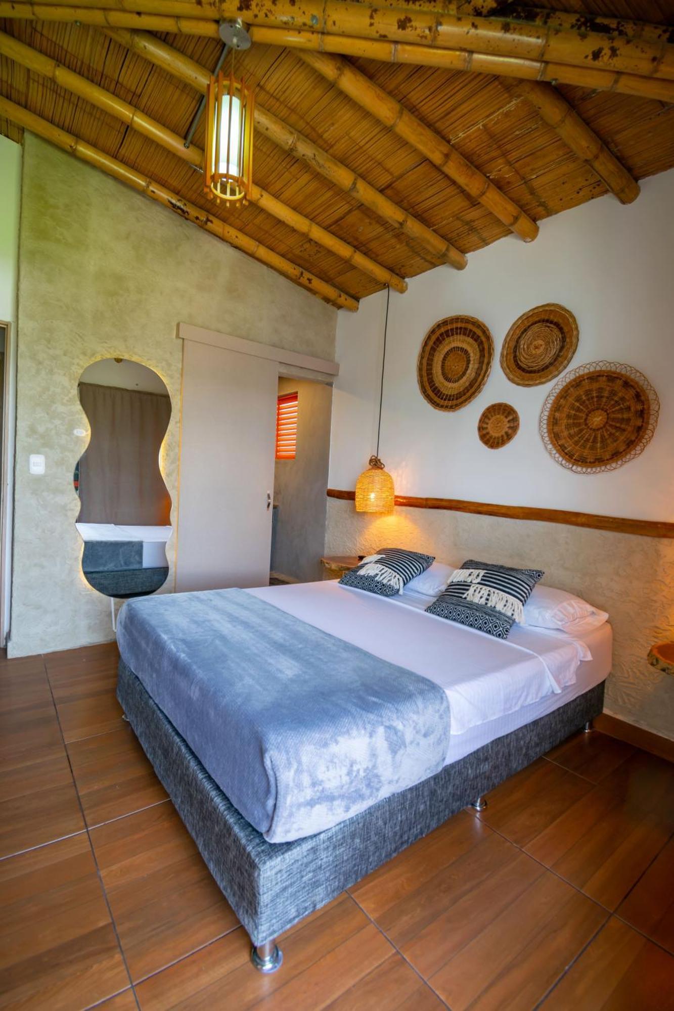 Hotel Campestre La Aldea Montenegro Exterior foto